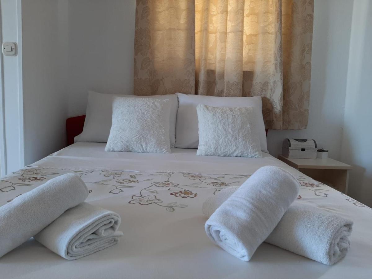 Apartmani Sollei Petrčane Extérieur photo
